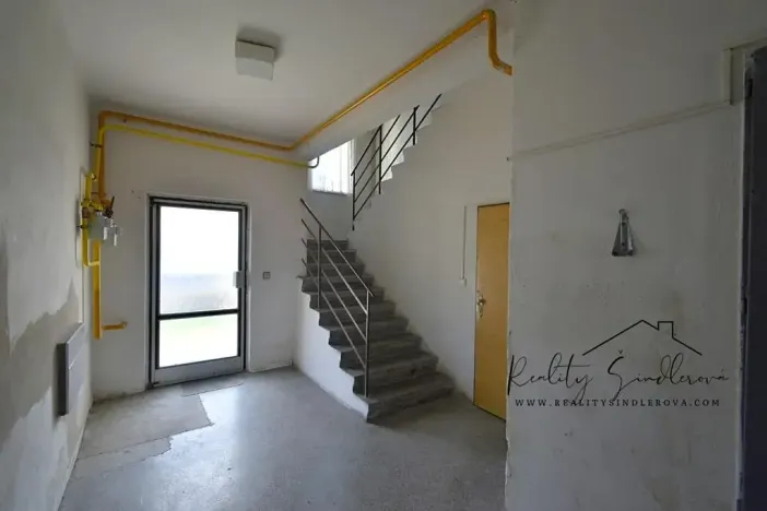 Prodej bytu 3+1, Chropyně, Hrad, 89 m2