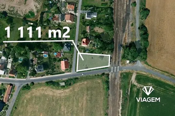Prodej pozemku pro bydlení, Dvory, 1111 m2