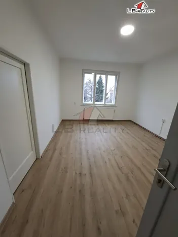 Pronájem bytu 4+1, Kolín, Štítarská, 100 m2