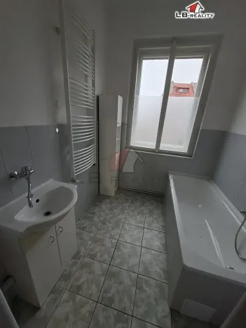 Pronájem bytu 4+1, Kolín, Štítarská, 100 m2