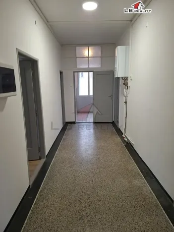 Pronájem bytu 4+1, Kolín, Štítarská, 100 m2