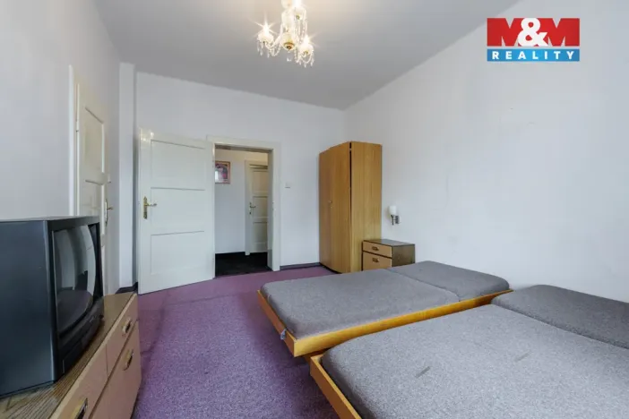 Prodej rodinného domu, Bečov nad Teplou, Nádražní, 298 m2