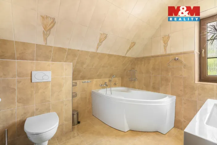 Prodej rodinného domu, Česká Kamenice, Máchova, 138 m2