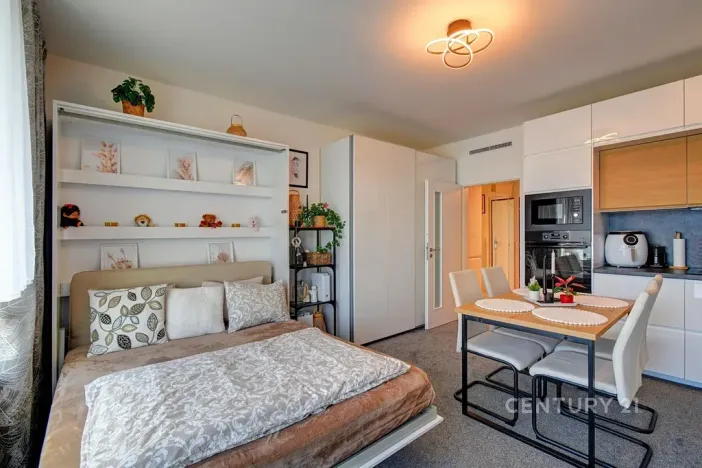 Prodej bytu 1+kk, Praha - Hloubětín, Laponská, 30 m2