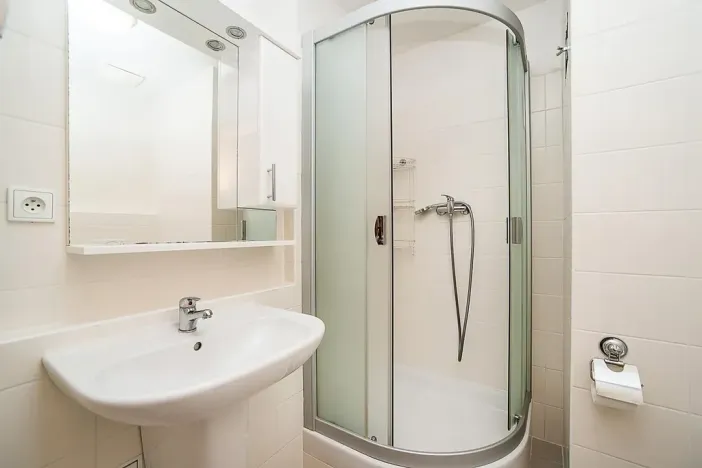 Pronájem bytu 1+kk, Praha - Záběhlice, Na Slatince, 30 m2