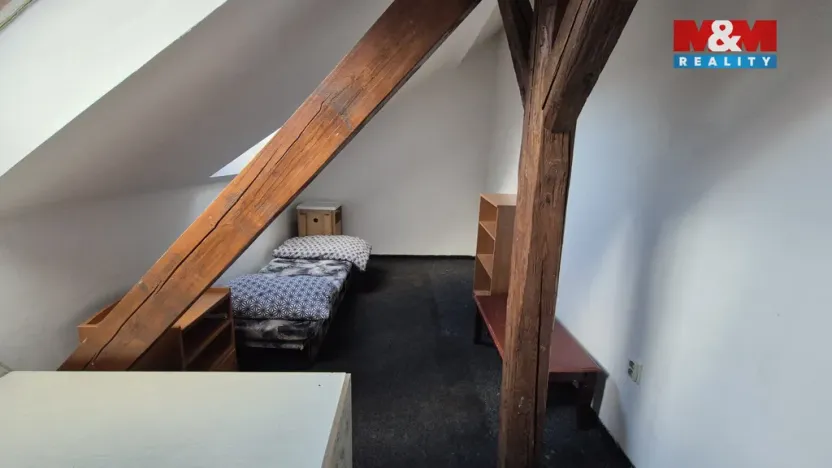 Pronájem činžovního domu, Kladno, Váňova, 265 m2