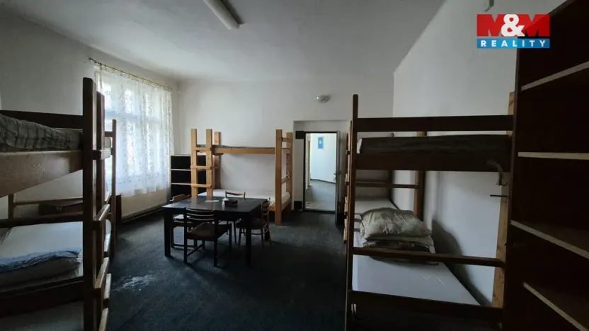 Pronájem činžovního domu, Kladno, Váňova, 265 m2