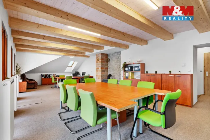 Prodej obchodního prostoru, Jablonec nad Nisou, Komenského, 600 m2