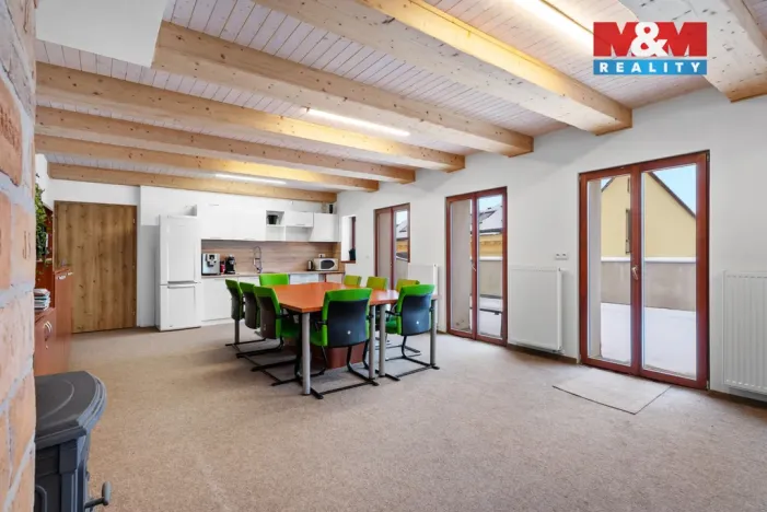 Prodej obchodního prostoru, Jablonec nad Nisou, Komenského, 600 m2