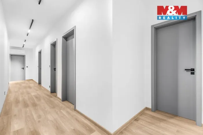 Prodej rodinného domu, Jenštejn, Za zahradami, 153 m2