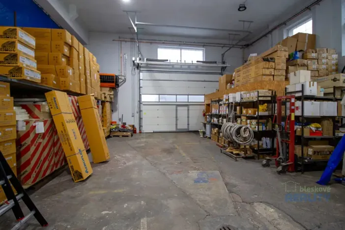 Pronájem výrobních prostor, Brandýs nad Labem-Stará Boleslav, 543 m2
