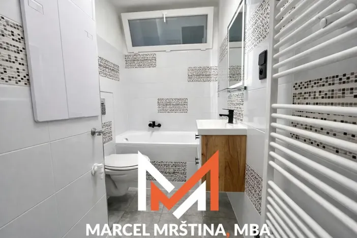 Pronájem bytu 3+1, Náchod - Staré Město nad Metují, Bílkova, 57 m2