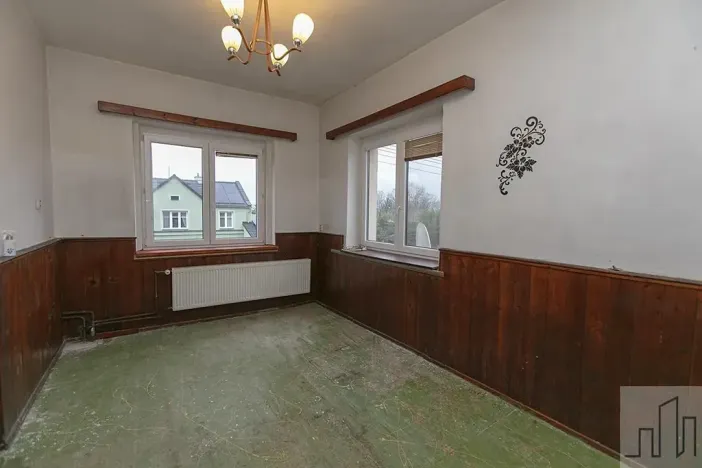 Prodej vícegeneračního domu, Lahošť, Švermova, 250 m2