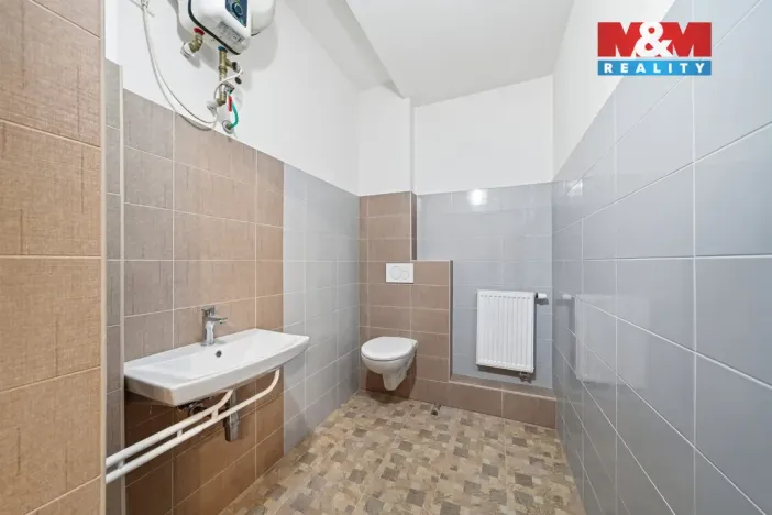 Prodej rodinného domu, Písařov - Bukovice, 347 m2