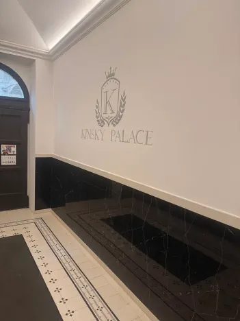 Pronájem bytu 1+kk, Praha - Smíchov, Kmochova, 25 m2