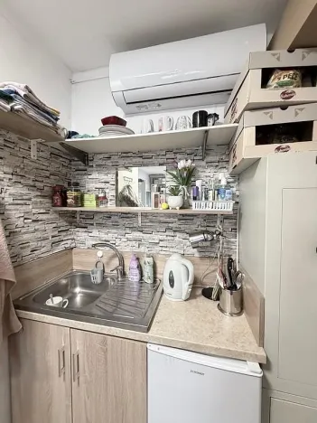 Prodej ostatní, Kly