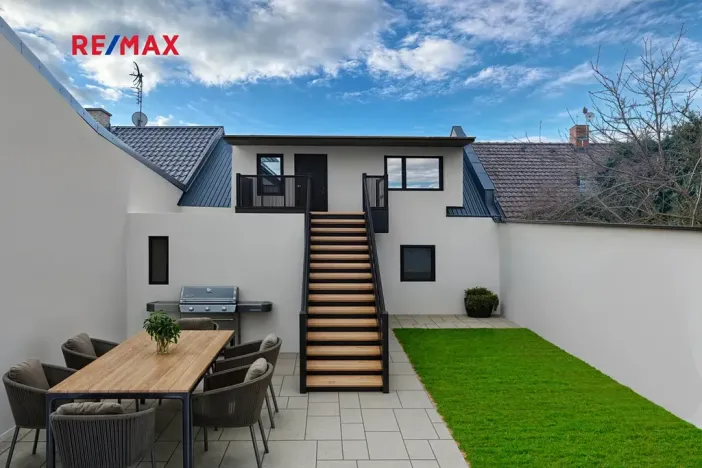 Prodej rodinného domu, Týnec nad Labem, Žižkova, 120 m2