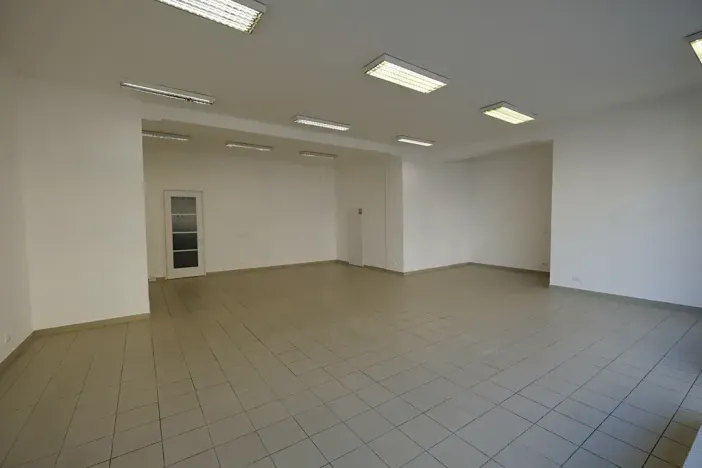 Pronájem obchodního prostoru, Uherský Brod, 110 m2