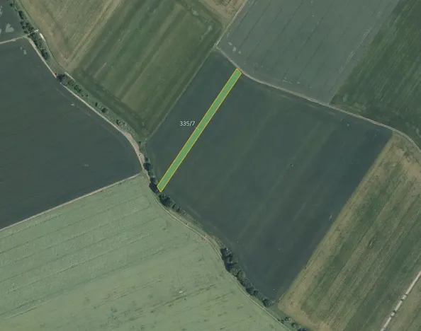 Prodej pole, Loučany, 2936 m2