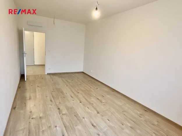 Prodej bytu 2+kk, Praha - Dolní Počernice, Černodolská, 66 m2