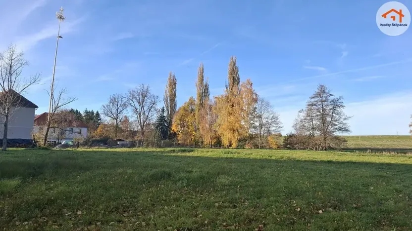 Prodej pozemku pro bydlení, Strýčice, 4191 m2