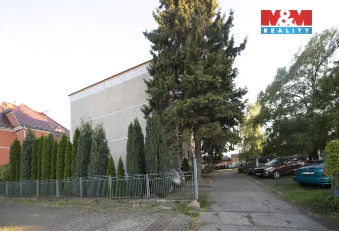 Prodej bytu 2+1, Děčín - Děčín V-Rozbělesy, Závodní, 43 m2