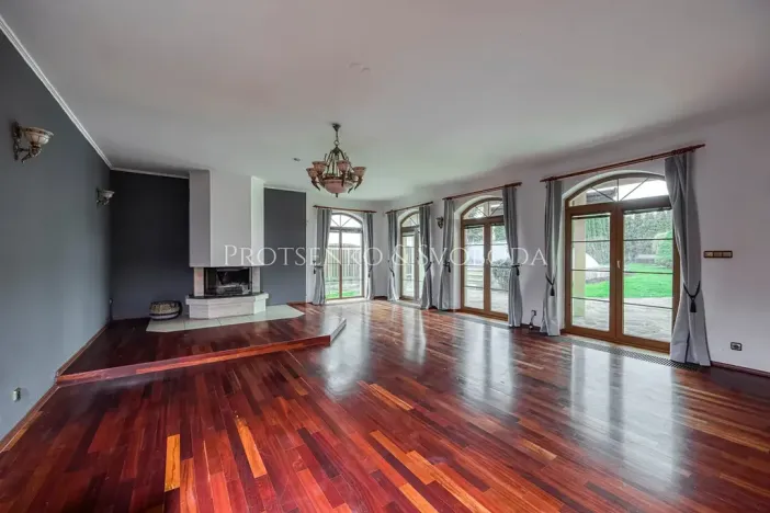 Prodej rodinného domu, Klínec, 345 m2