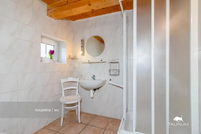 Prodej rodinného domu, Stříbrná, 178 m2