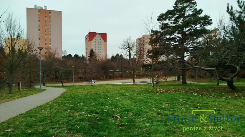 Prodej bytu 2+kk, Praha - Kamýk, Smotlachova, 43 m2
