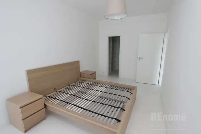 Pronájem bytu 2+kk, Praha - Karlín, U Mlýnského kanálu, 55 m2