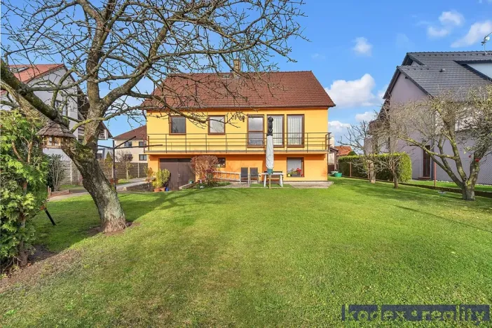 Prodej rodinného domu, Hradec Králové, U Jednoty, 300 m2