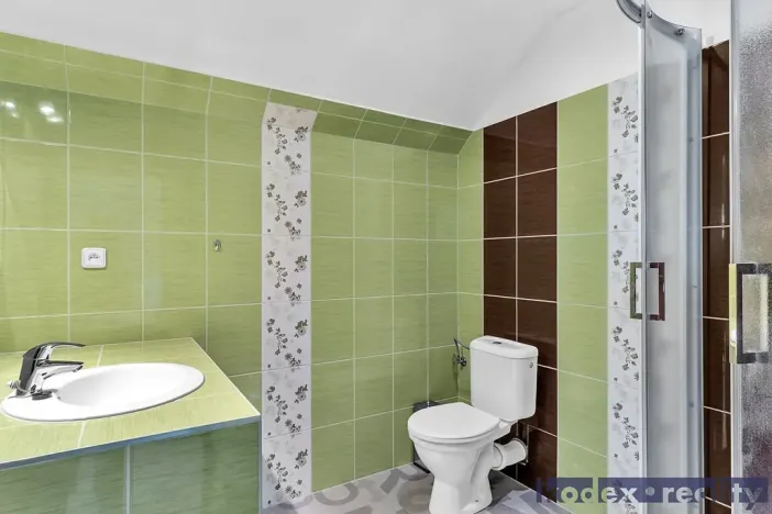 Prodej rodinného domu, Hradec Králové, U Jednoty, 300 m2