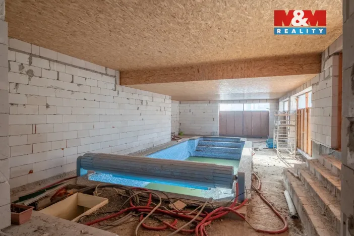 Prodej rodinného domu, Mokrovraty, 375 m2