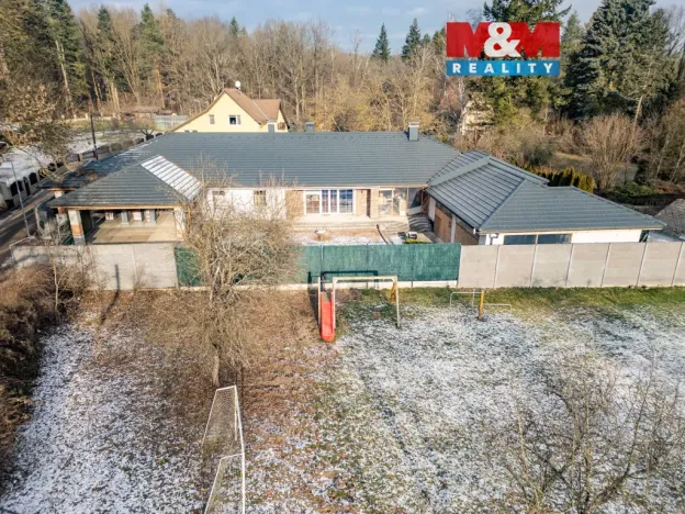 Prodej rodinného domu, Mokrovraty, 375 m2