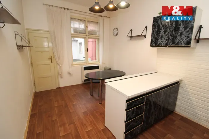 Prodej bytu 2+1, Praha - Strašnice, Nad Primaskou, 60 m2