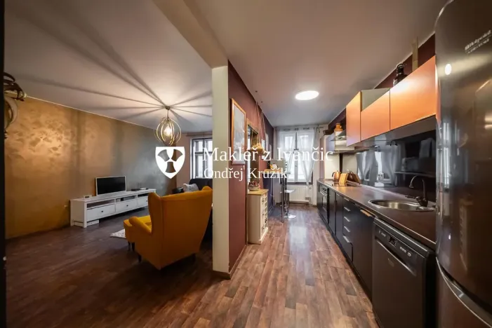 Pronájem rodinného domu, Ivančice, Jana Schwarze, 178 m2