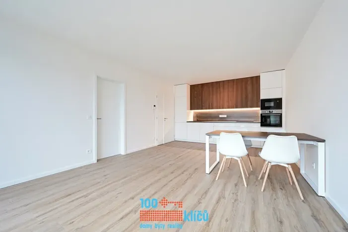 Pronájem bytu 2+kk, Kladno, Ke křížku, 54 m2