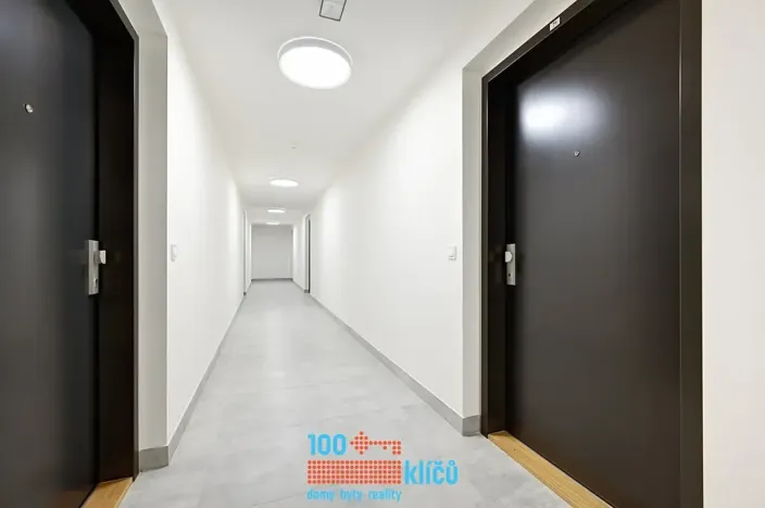 Pronájem bytu 2+kk, Kladno, Ke křížku, 54 m2