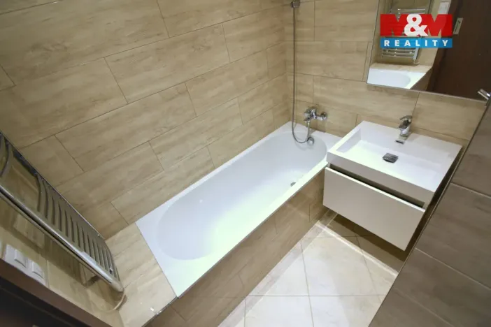 Pronájem bytu 3+kk, Praha - Prosek, Jetřichovická, 63 m2