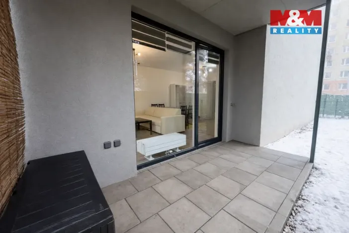 Pronájem bytu 2+kk, Kladno, Vašíčkova, 54 m2