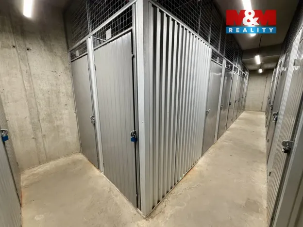 Pronájem bytu 2+kk, Kladno, Vašíčkova, 54 m2