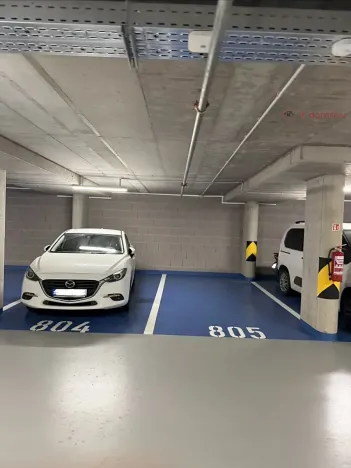 Pronájem garážového stání, Praha - Modřany, Mezi vodami, 16 m2