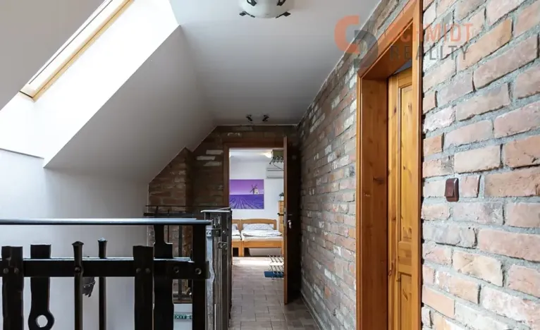 Prodej ubytování, Březí, 334 m2