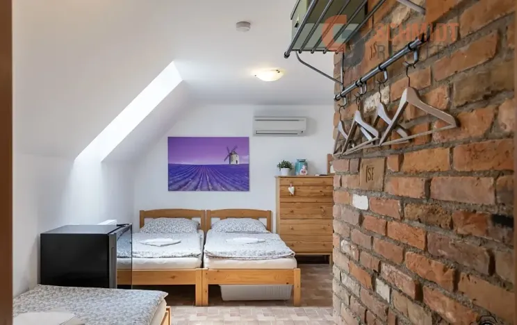 Prodej ubytování, Březí, 334 m2