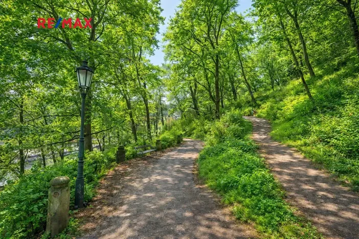 Prodej bytu 2+kk, Praha - Smíchov, Kováků, 38 m2