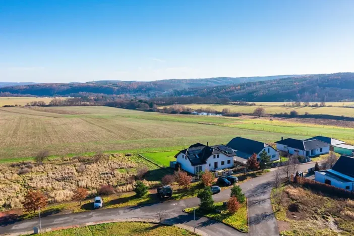 Prodej rodinného domu, Líšnice, 336 m2