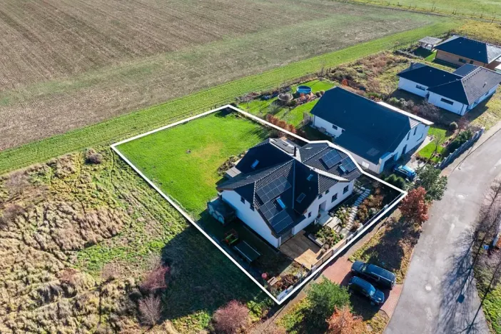 Prodej rodinného domu, Líšnice, 336 m2