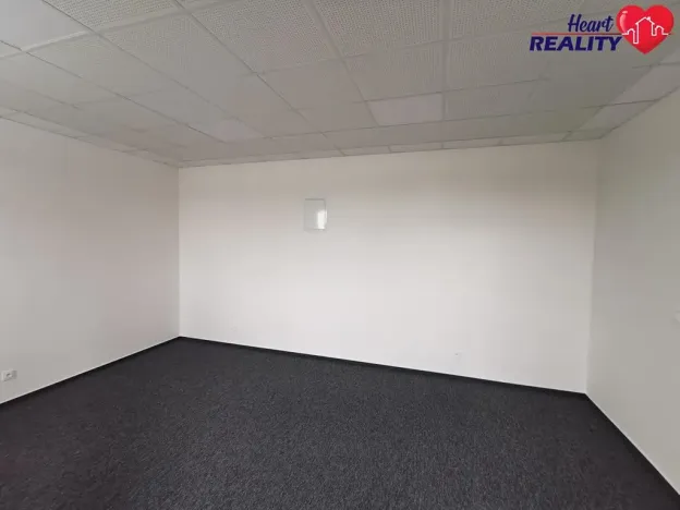 Pronájem kanceláře, Kravaře, Bolatická, 24 m2