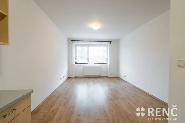 Pronájem bytu 2+kk, Brno, Libušina třída, 46 m2