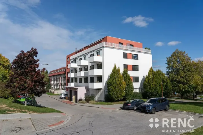 Pronájem bytu 2+kk, Brno, Libušina třída, 46 m2